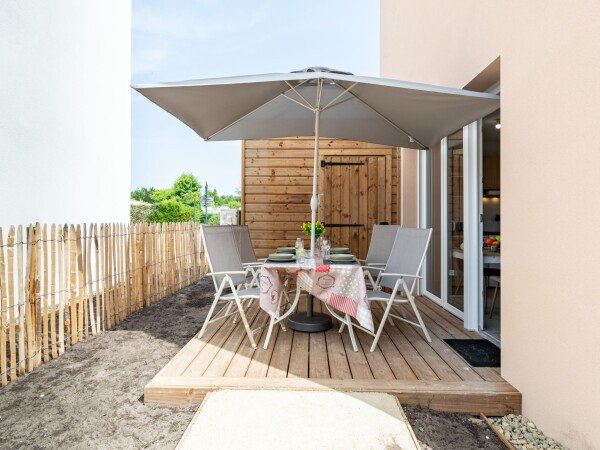 Résidence moderne, 2 chambres, avec piscine
