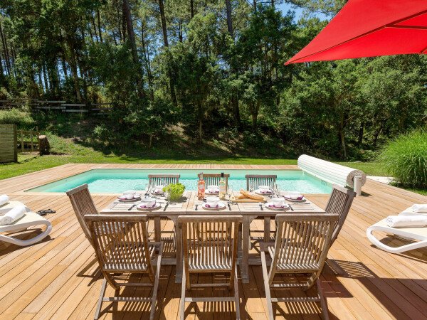 Ferienhaus 4 Schlafzimmer, mit Pool