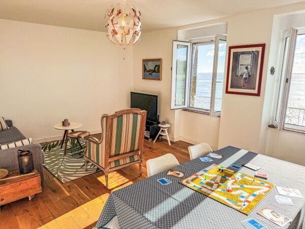 Appartement moderne, 1 chambre, avec vue sur mer