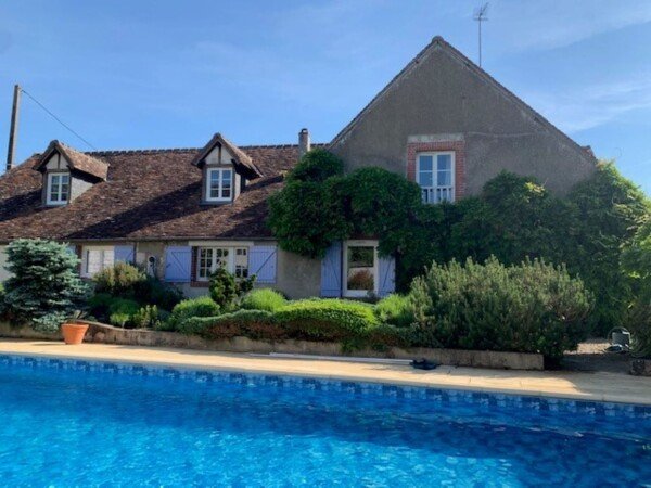 Maison de campagne confortable, 3 chambres, avec piscine