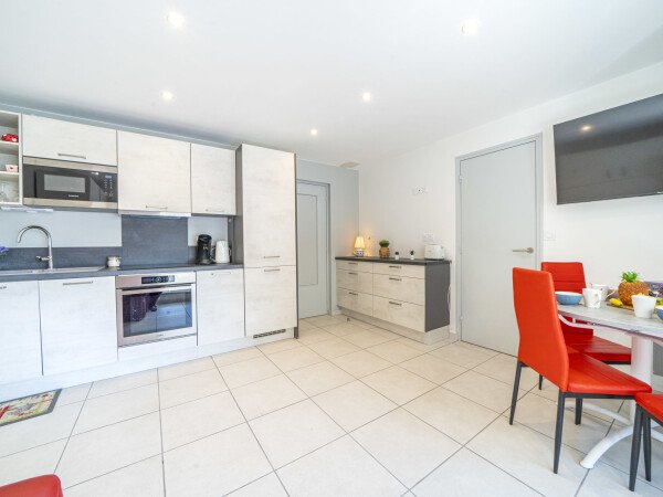 Resort 1 slaapkamer, met zwembad