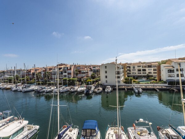 Résidence 2 chambres, avec piscine
