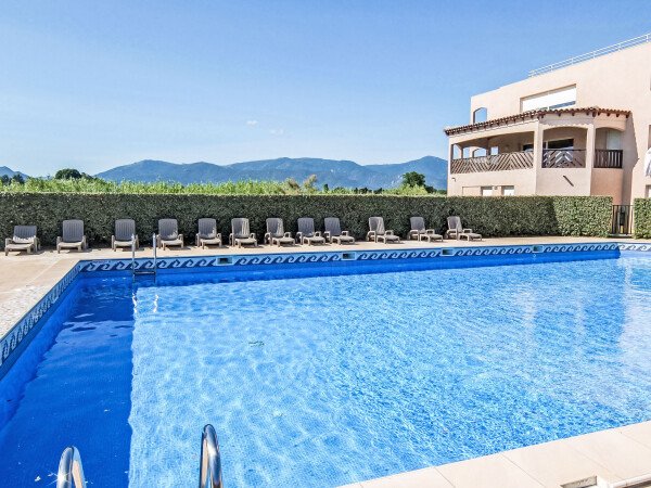 Résidence 2 chambres, avec piscine