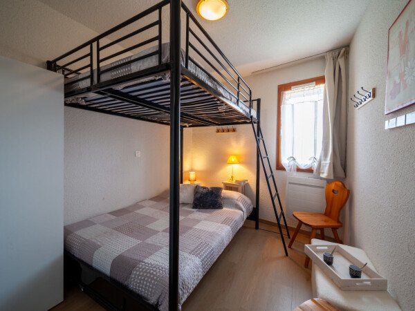 Résidence cozy, 2 chambres, avec piscine