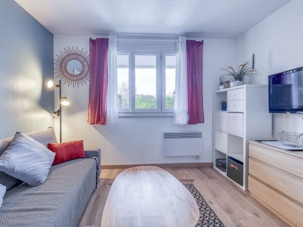 Résidence confortable, 1 chambre, avec wifi