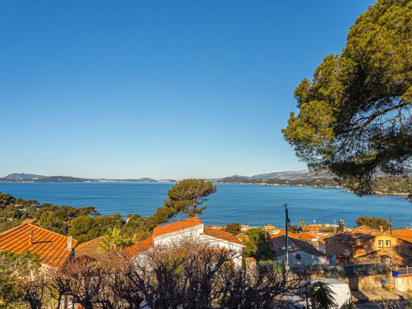 Villa confortable, 3 chambres, avec vue sur mer