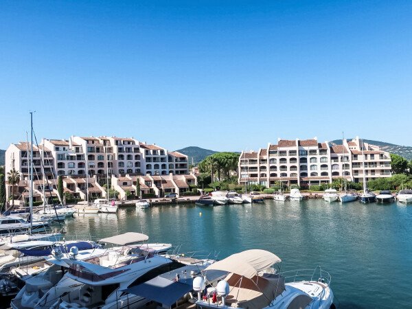 Résidence moderne, 1 chambre, avec climatisation