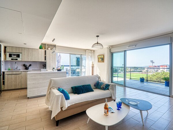 Résidence moderne, 3 chambres, avec vue sur mer