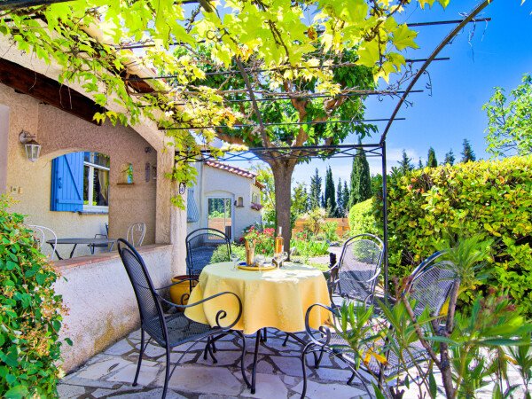 Maison de campagne confortable, 4 chambres, avec piscine