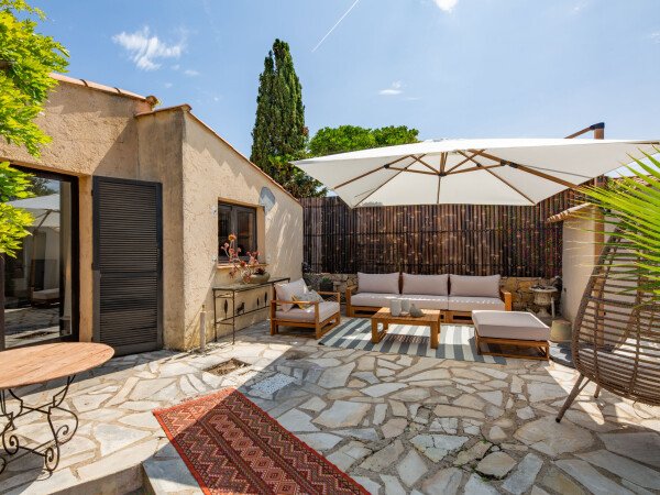 Maison de campagne 2 chambres, avec jardin