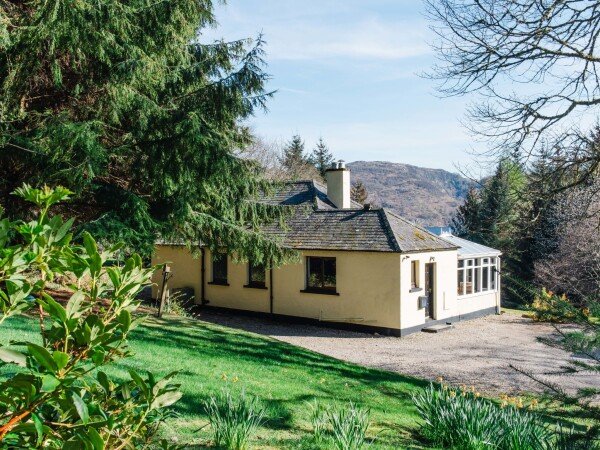 House 3 bedrooms, with garden