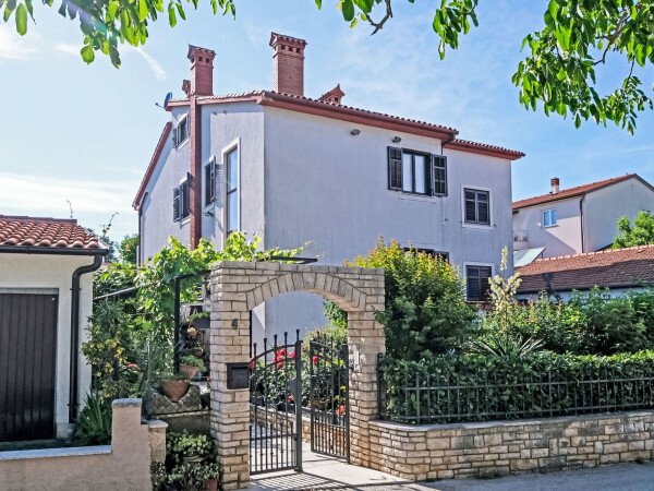 Apartment 3 bedrooms, with jacuzzi