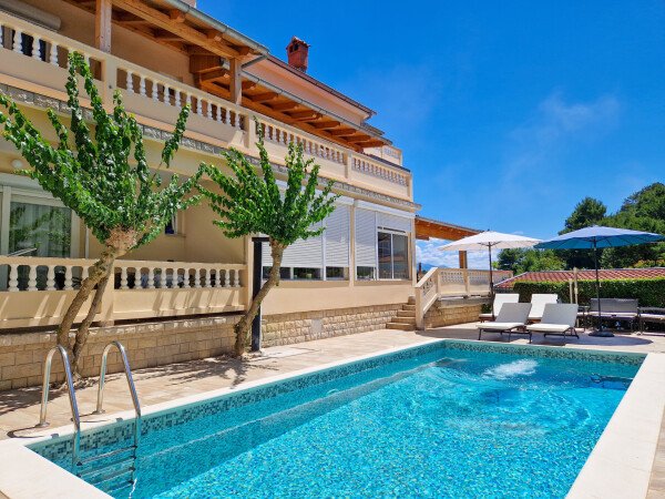 Wohnung 2 Schlafzimmer, mit Pool