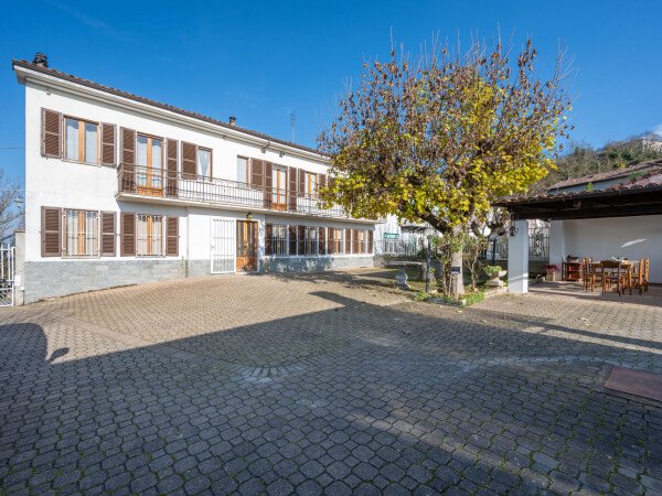 Casa 3 camere, con piscina