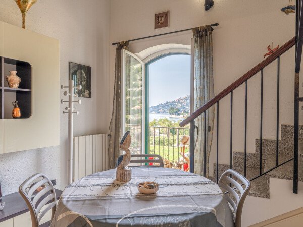 Appartamento 1 camera, con vista mare