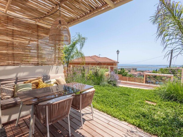 Residence 2 camere, con vista mare