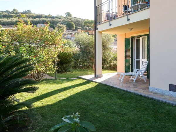 Appartamento 2 camere, con giardino