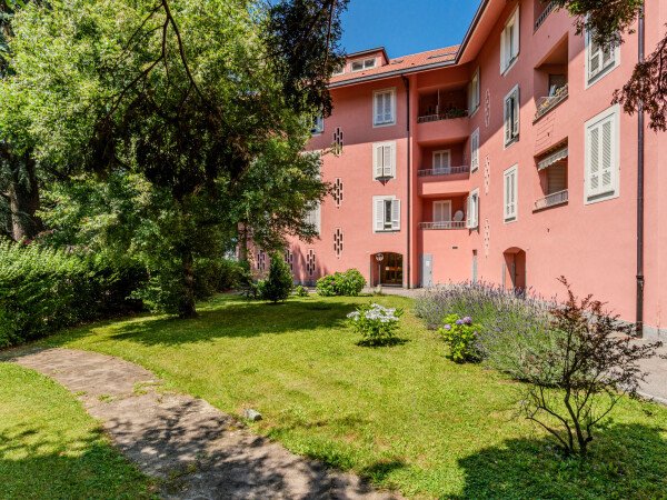 Appartamento 1 camera, con giardino