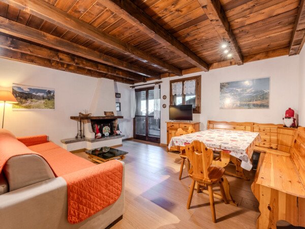 Appartamento 2 camere, con parcheggio