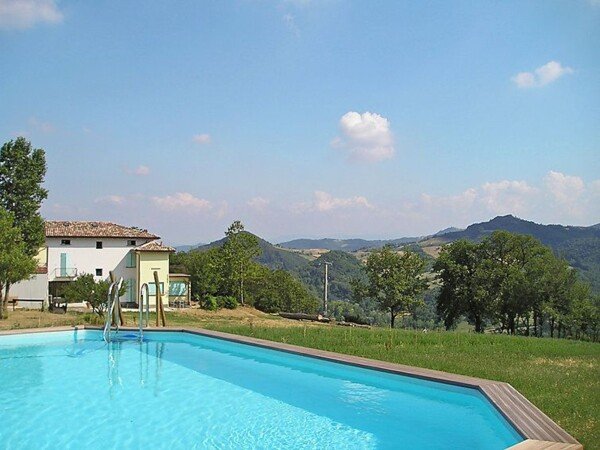 Casa 3 camere, con piscina
