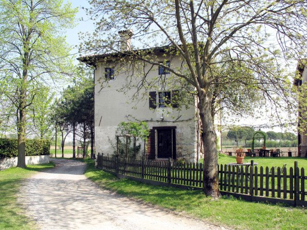 Appartamento 1 camera, con giardino