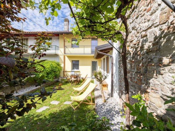 Ferienhaus 3 Schlafzimmer, mit Garten