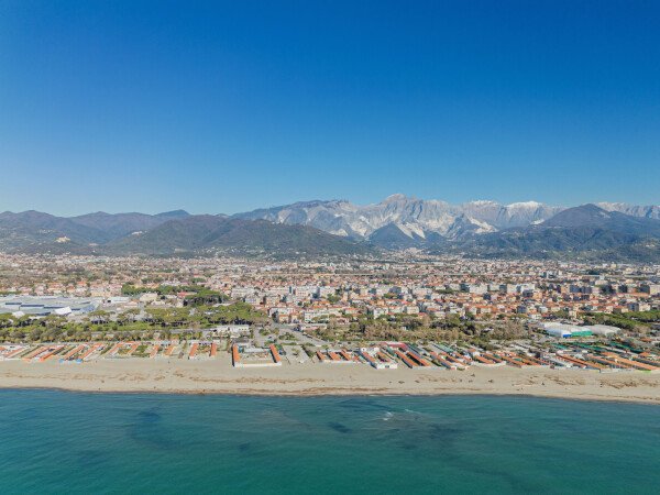 Appartamento 2 camere, con giardino