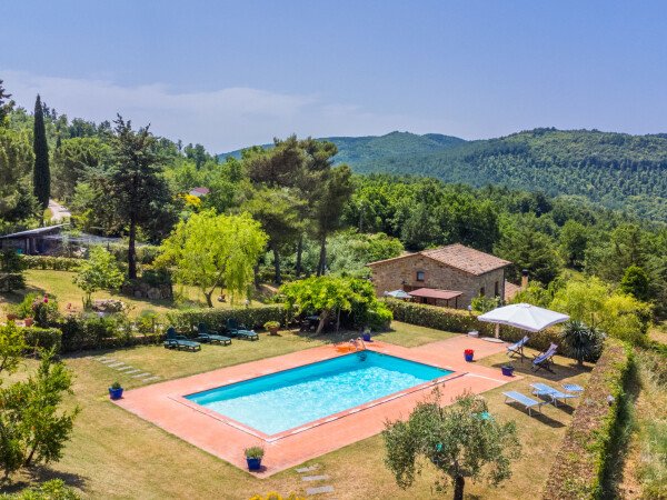 Casa 4 camere, con piscina