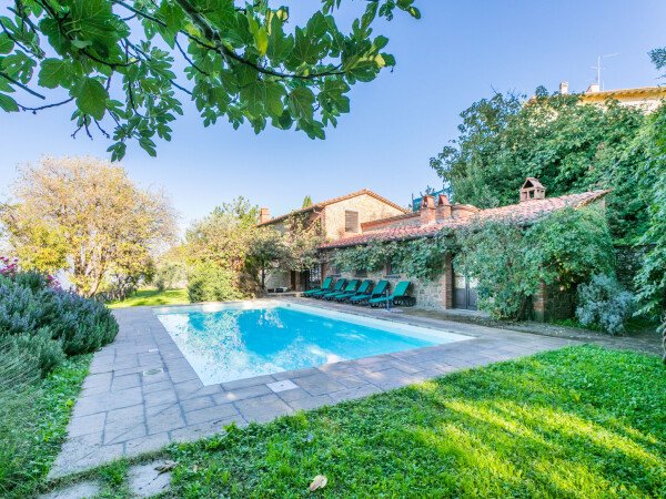 Casa 3 camere, con piscina