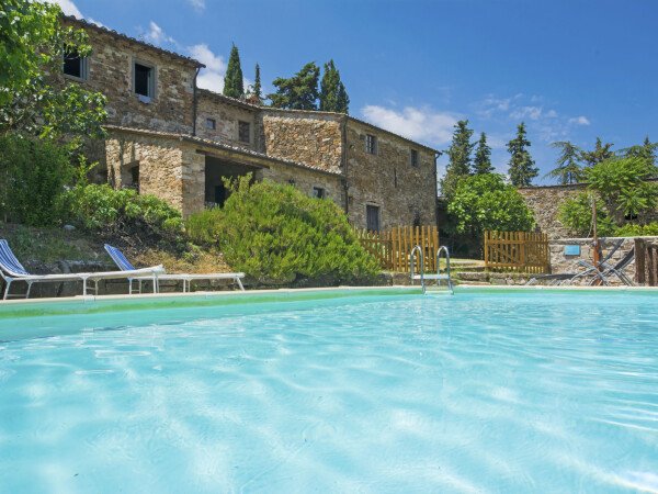 Casa 7 camere, con piscina