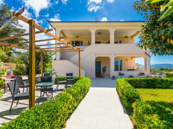Appartement moderne, 1 chambre, avec vue sur mer