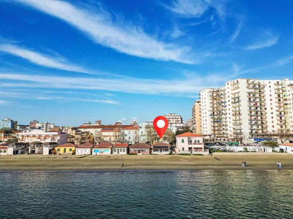 Casa 2 camere, con vista mare