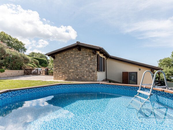 Casa 3 camere, con idromassaggio