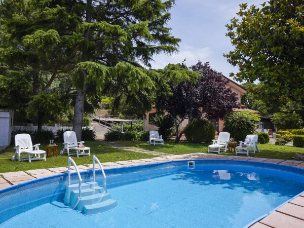 Villa 5 camere, con piscina