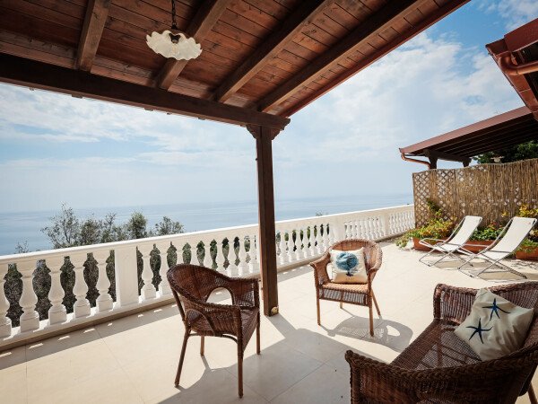 Residence 2 camere, con vista mare