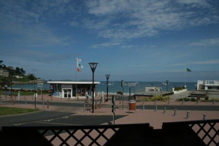 Appartement tout confort, 2 chambres, avec vue sur mer