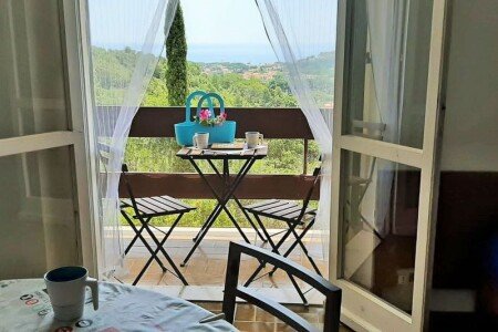 Appartamento 2 camere, con vista mare