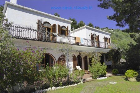 Casa 3 camere, con vista mare