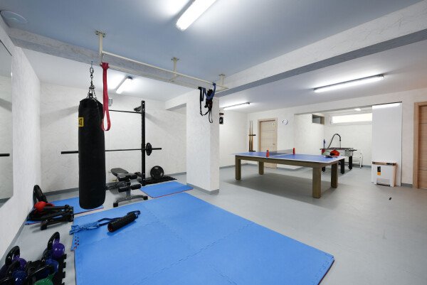 Ferienhaus 4 Schlafzimmer, mit Pool