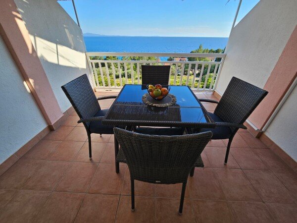 Apartment 1 bedroom, with sea view