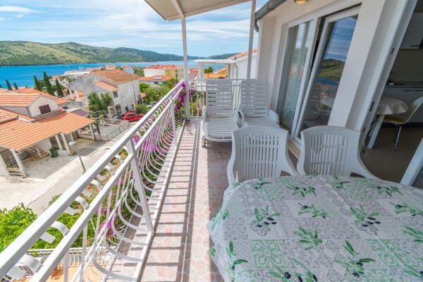 Wohnung 2 Gäste, mit Parkplatz