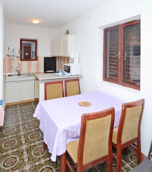 Apartment 3 bedrooms, with sea view