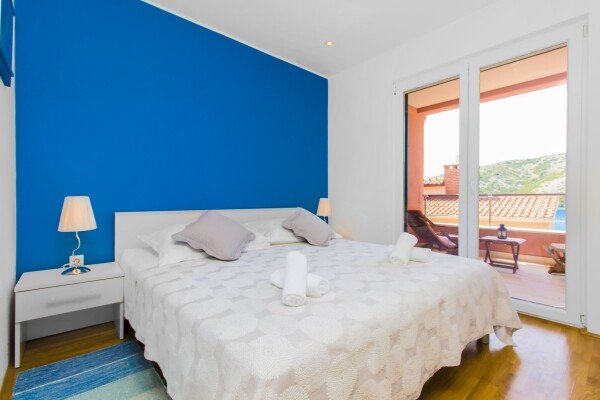 Villa 4 camere, con idromassaggio