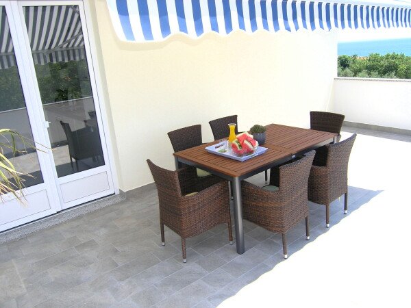Appartamento 2 camere, con vista mare