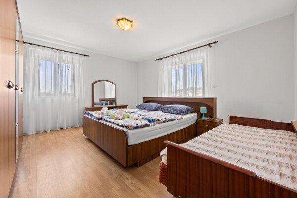 Appartamento 2 camere, con vista mare