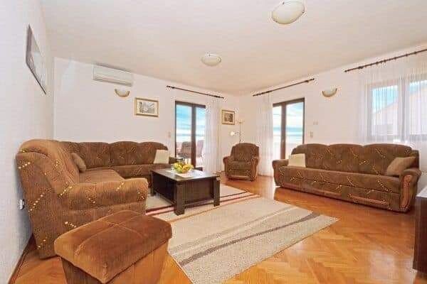 Casa 6 camere, con piscina