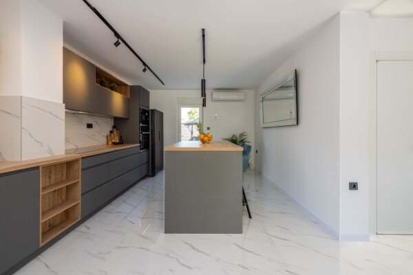 Casa 4 camere, con piscina