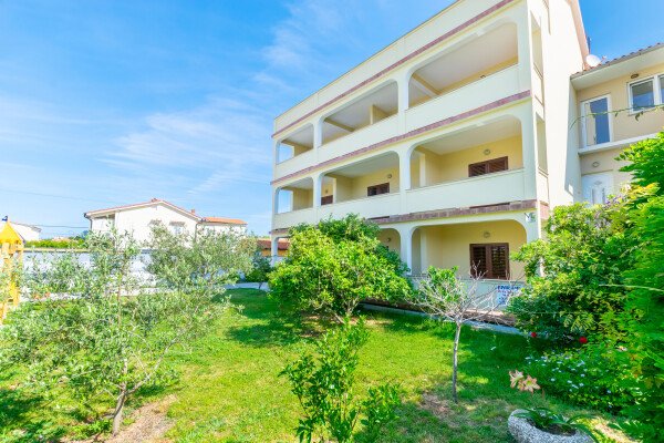 Wohnung 4 Schlafzimmer, mit Klimaanlage