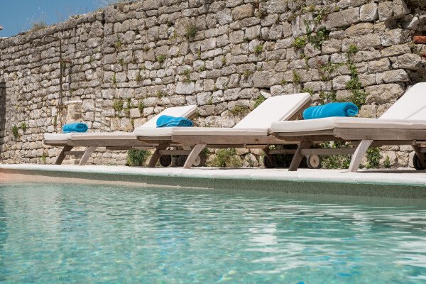 Villa 3 camere, con piscina