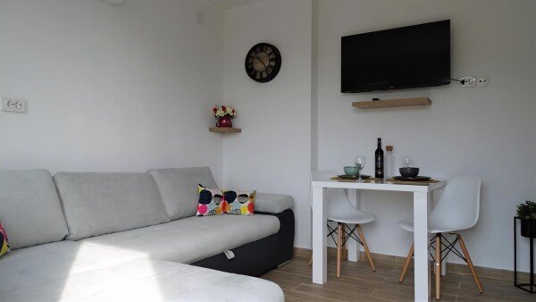 Appartamento 1 camera, con vista mare